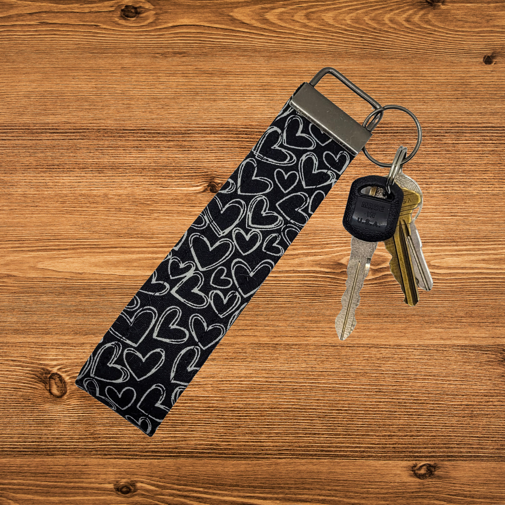 Doodle Hearts Wristlet Keychain