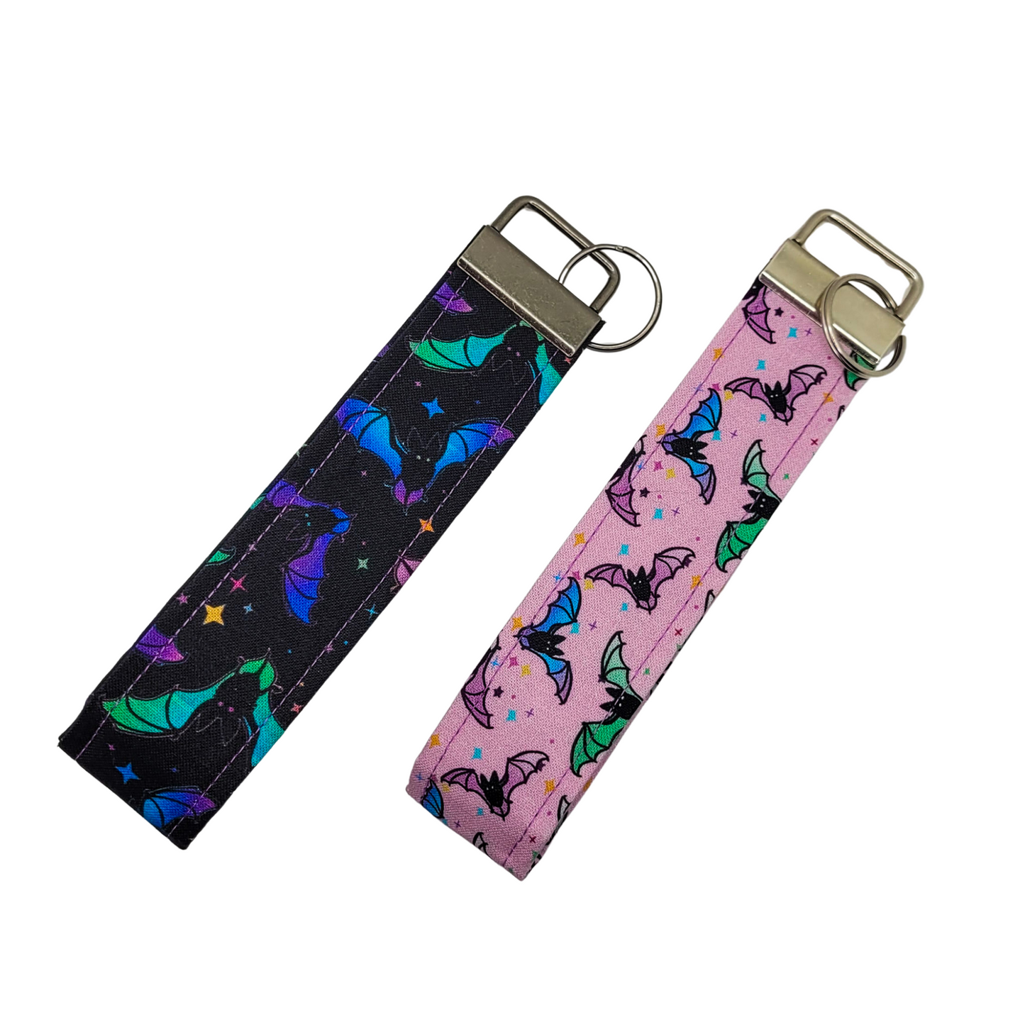 Porte-clés avec dragonne et motif chauve-souris pastel