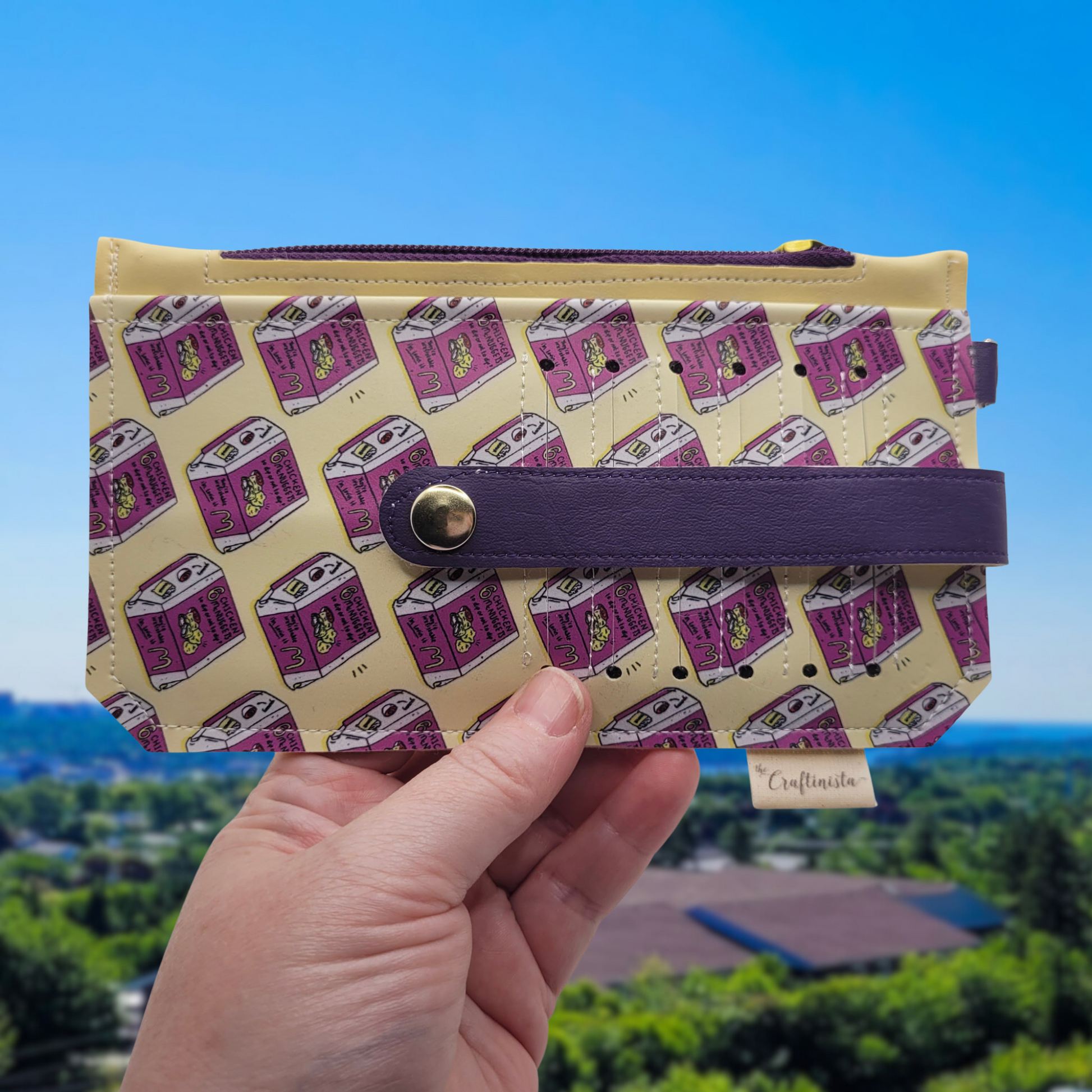 Nuggie Life Vinyl Slim Wallet