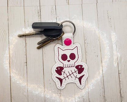 Cat Skull & Bones Keychain