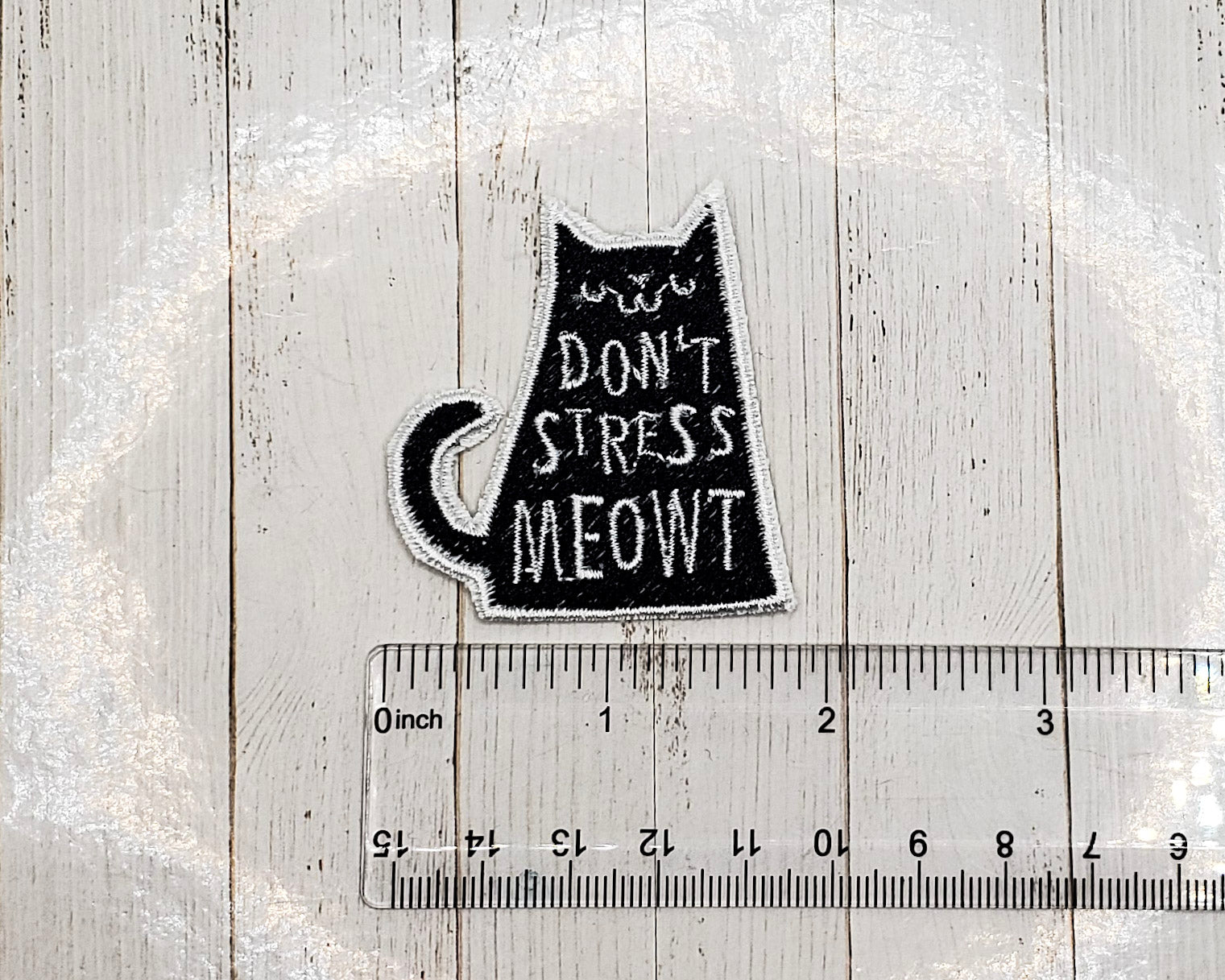 Parche termoadhesivo bordado "Don't Stress Meowt Cat"