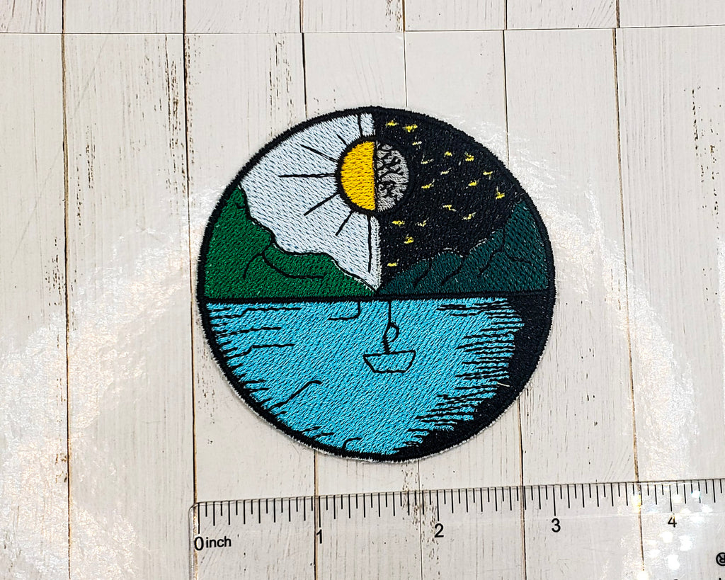 Patch thermocollant brodé « Day to Night »