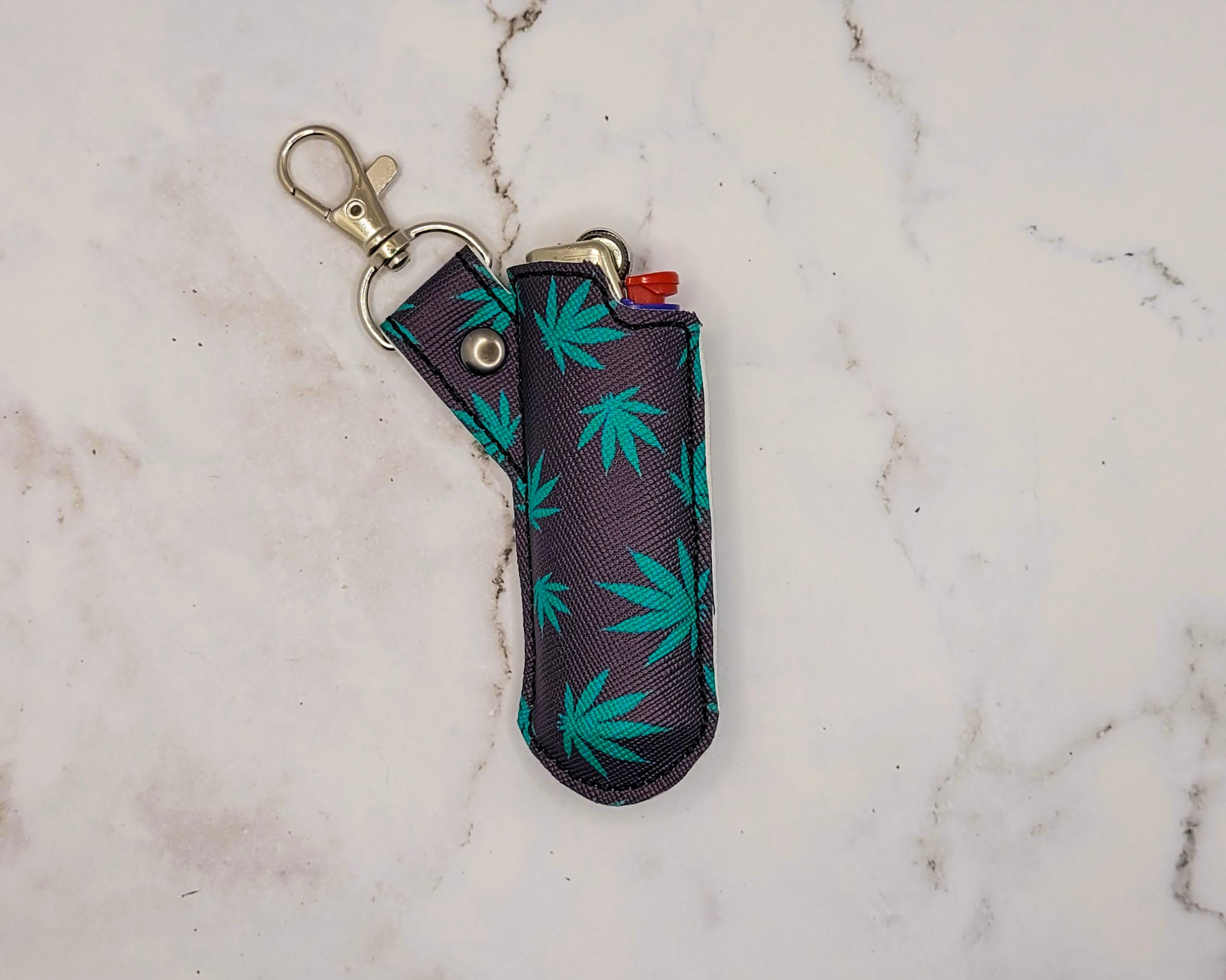 Leafy Green Lighter Case