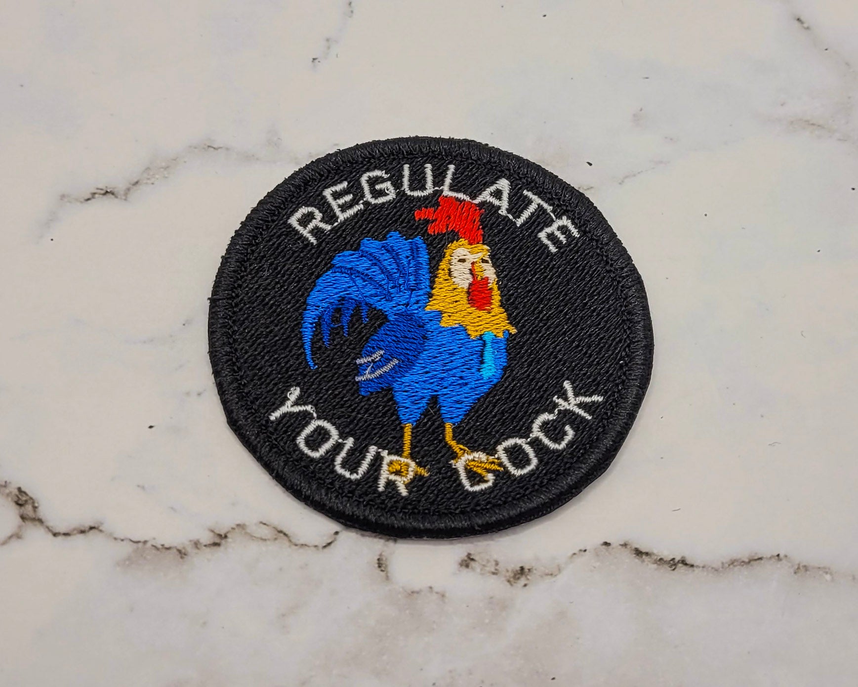Patch brodé « Régulez votre bite » 