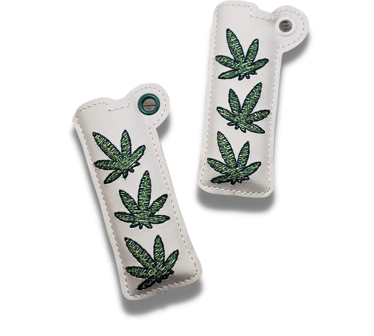Estuche para encendedor con hojas de cannabis